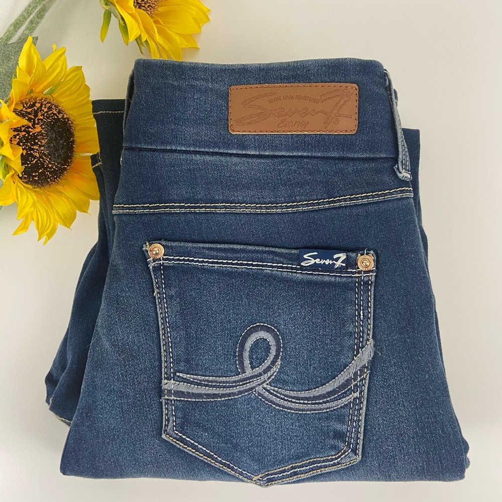 Seven7 Slim Boot Mid Rise Jeans Size 10